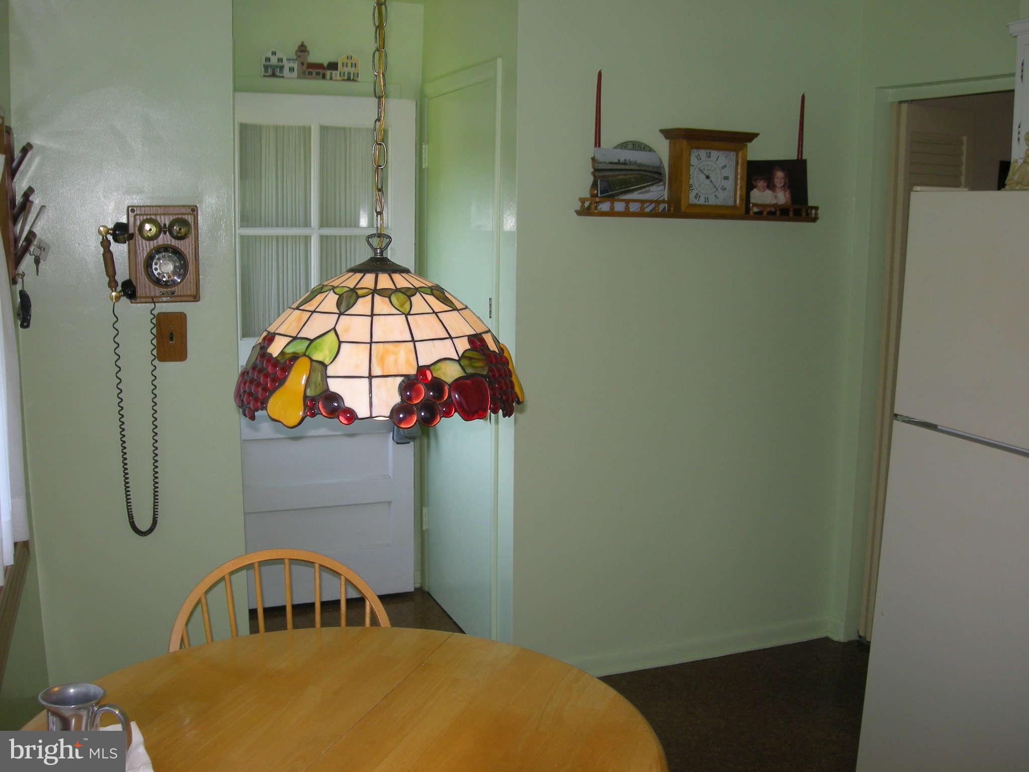 4416 Ebenezer Road Baltimore, MD 21236 - Photo 10 of 21 Kitchen