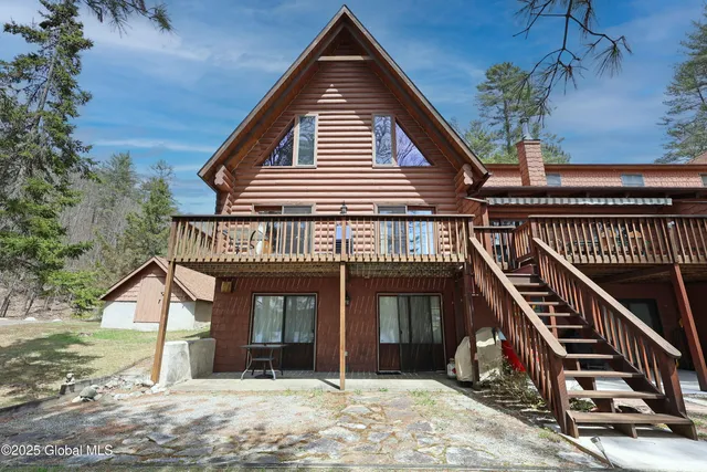 $429,000 | 108 Crystal Lake Drive, Unit 9, Horicon, NY 12815