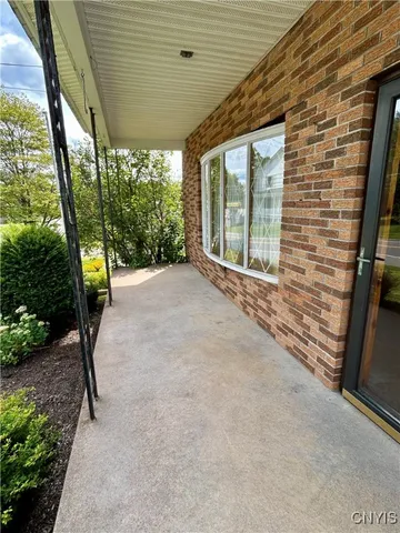 $182,000 | 9693 Highway 812, New Bremen, NY 13327