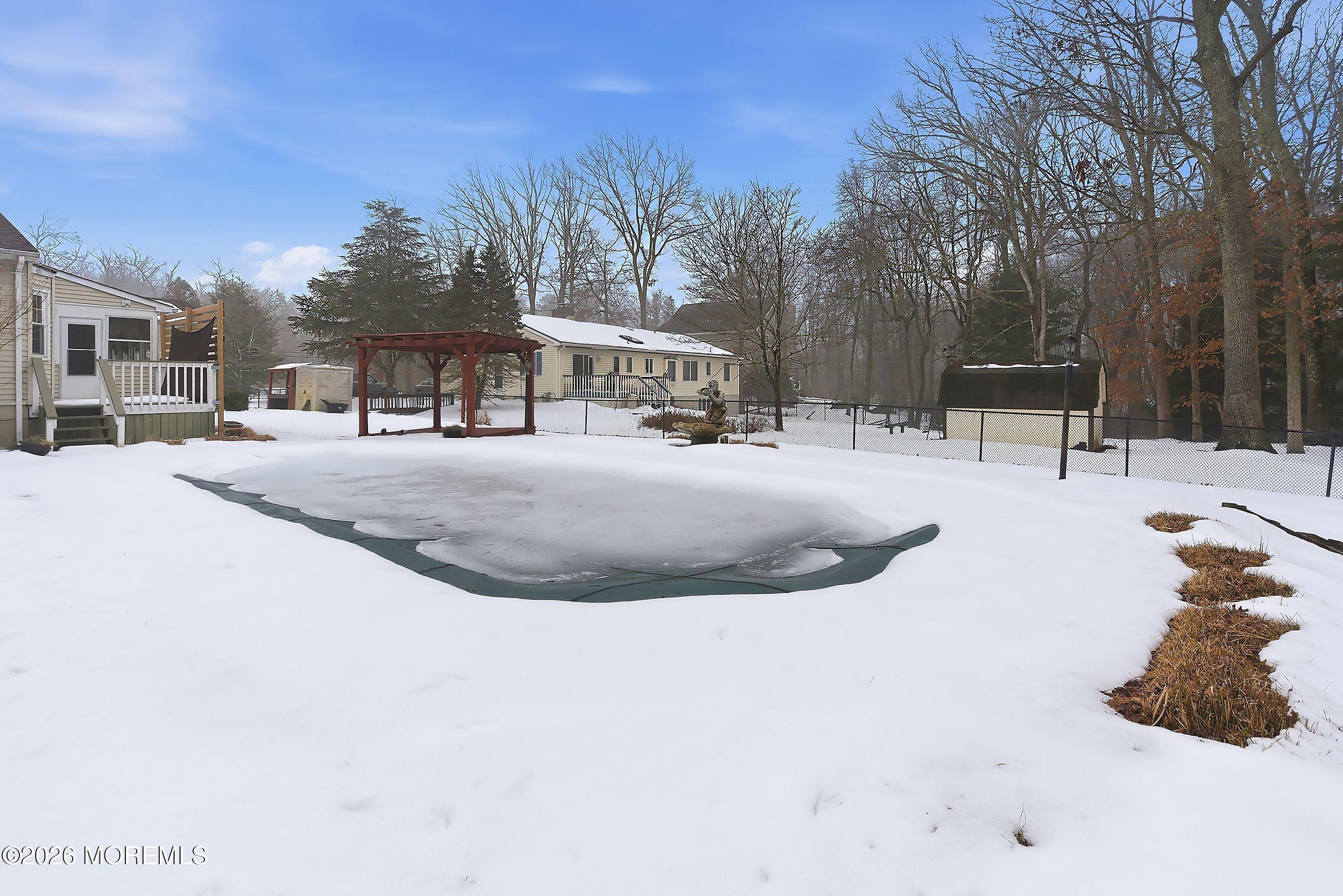 638 Freehold Road Jackson, NJ 08527 - Photo 33 of 34 32-Pool