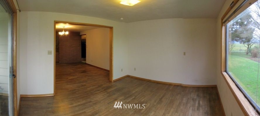 17858 Sam Bell Road Bow, WA 98232 - Photo 3 of 15 Gallery Image 3