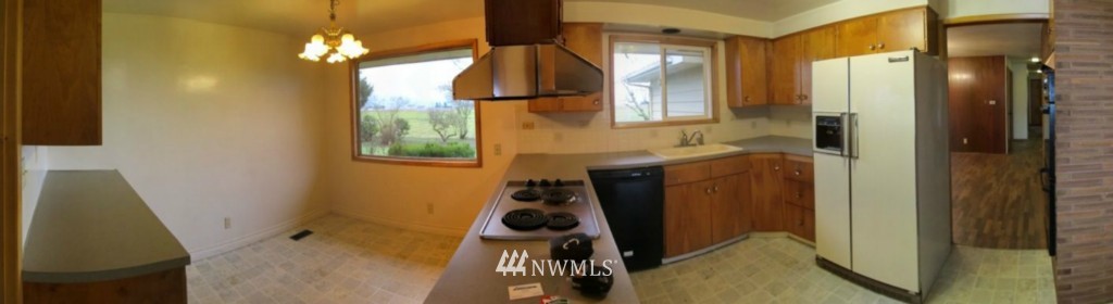 17858 Sam Bell Road Bow, WA 98232 - Photo 4 of 15 Gallery Image 4