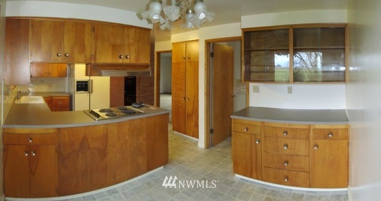 17858 Sam Bell Road Bow, WA 98232 - Photo 5 of 15 Gallery Image 5
