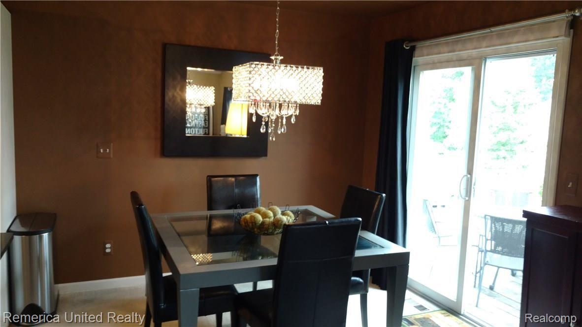 1717 Deepwood Circle, Unit 67 Rochester, MI 48307 - Photo 9 of 16 IMG_20160709_132544091.jpg