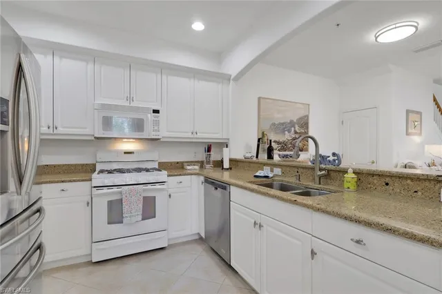 $225,000 | 3240 Cottonwood Bend, Unit 206, Fort Myers, FL 33905