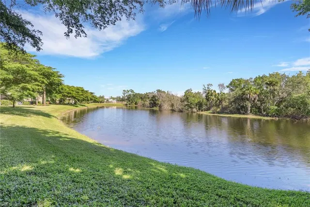 $225,000 | 3240 Cottonwood Bend, Unit 206, Fort Myers, FL 33905