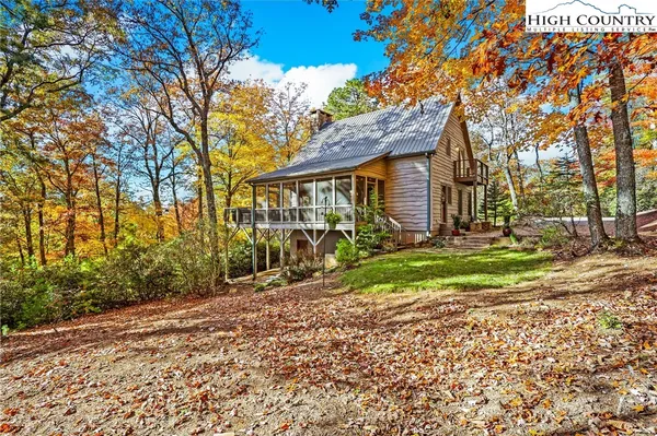 a view of a water with an entrance to building