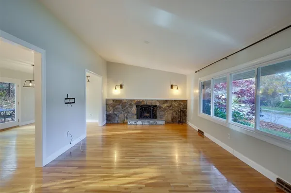 $7,500 | 93 Woodcliff Road, Chestnut Hill, MA 02467