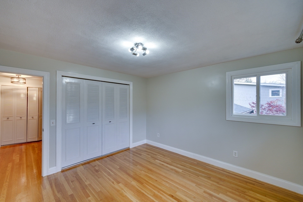 93 Woodcliff Road Chestnut Hill, MA 02467 - Photo 22 of 42