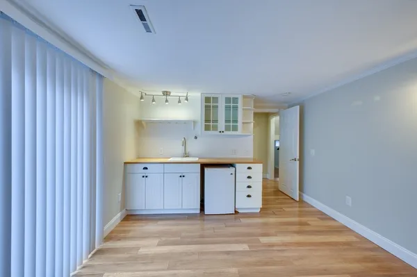 $7,500 | 93 Woodcliff Road, Chestnut Hill, MA 02467