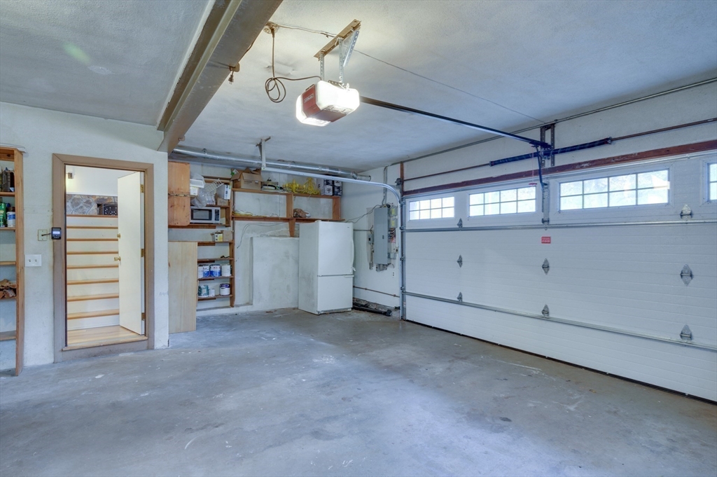 93 Woodcliff Road Chestnut Hill, MA 02467 - Photo 34 of 42