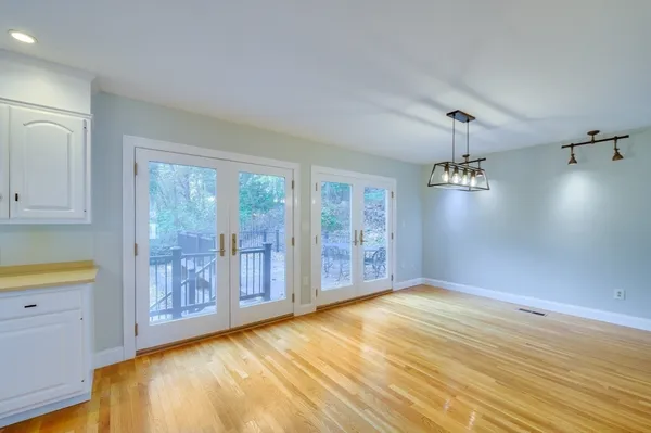 $7,500 | 93 Woodcliff Road, Chestnut Hill, MA 02467