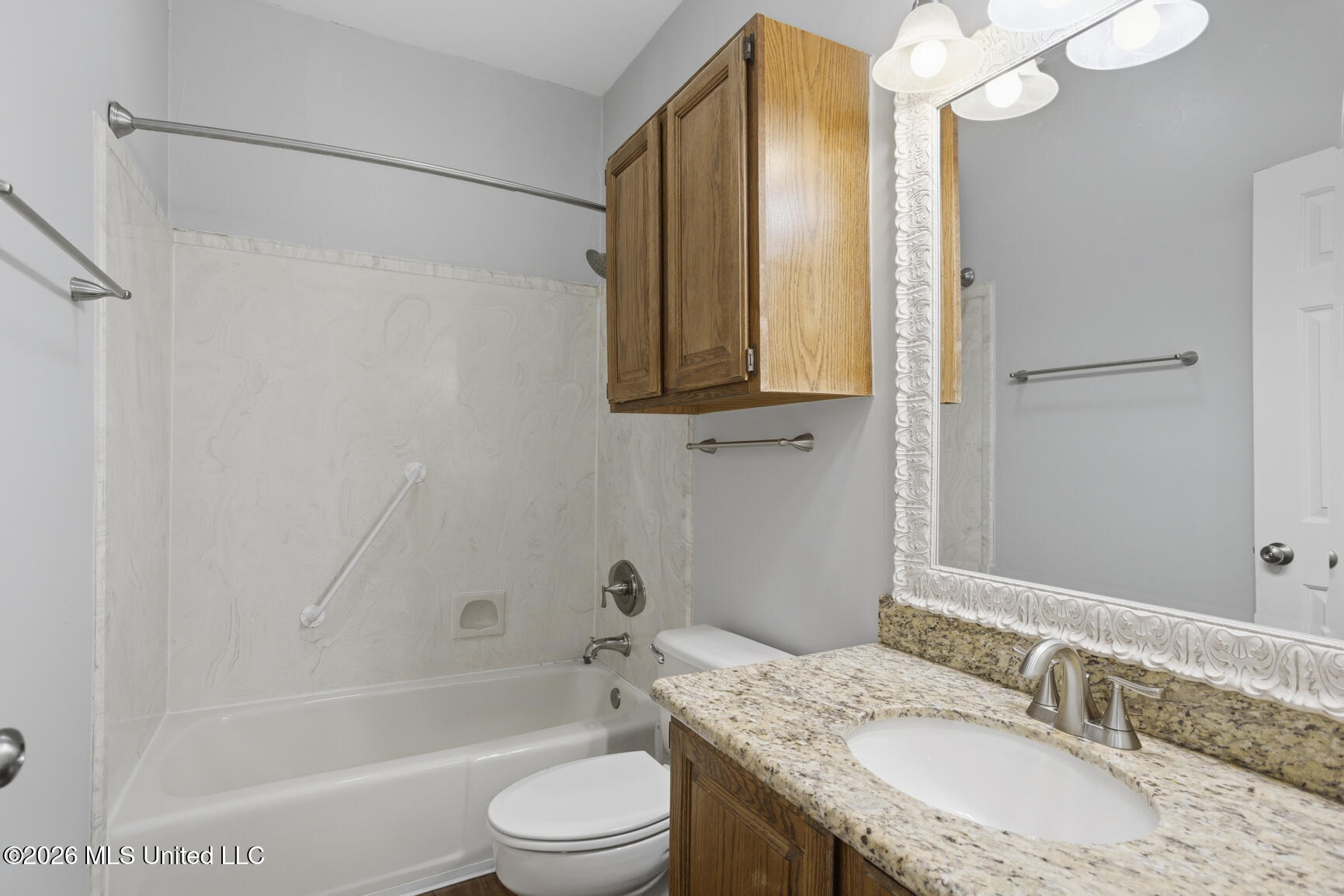 500 Northpointe Parkway, Unit 310 Jackson, MS 39211 - Photo 24 of 35 Guest Bath
