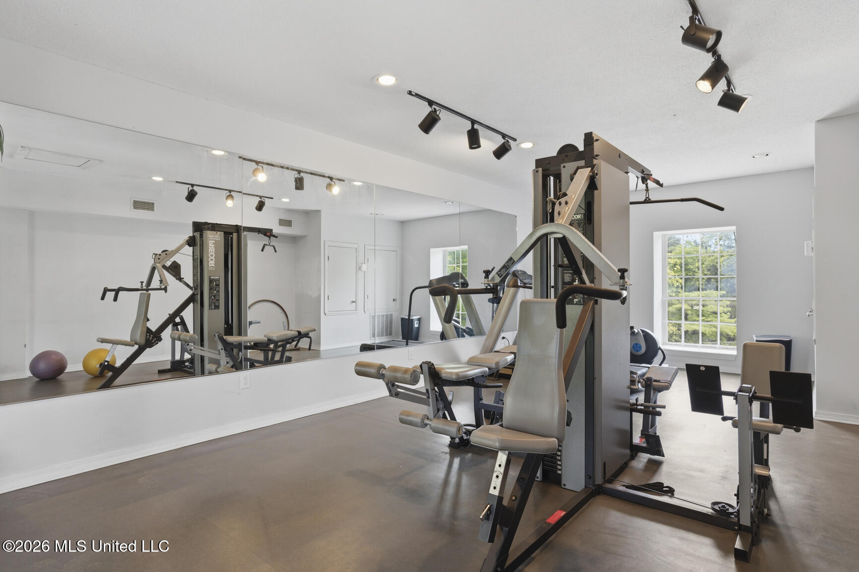 500 Northpointe Parkway, Unit 310 Jackson, MS 39211 - Photo 31 of 35 Fitness room