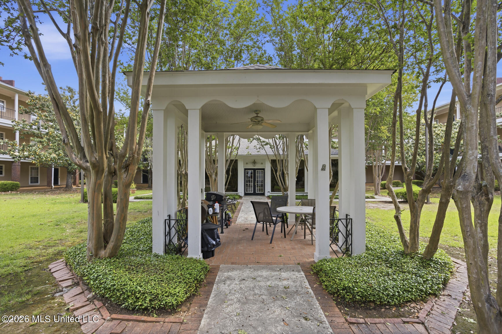 500 Northpointe Parkway, Unit 310 Jackson, MS 39211 - Photo 5 of 35 gazebo + grills