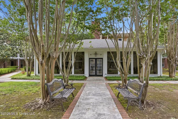 $164,900 | 500 Northpointe Parkway, Unit 310, Jackson, MS 39211
