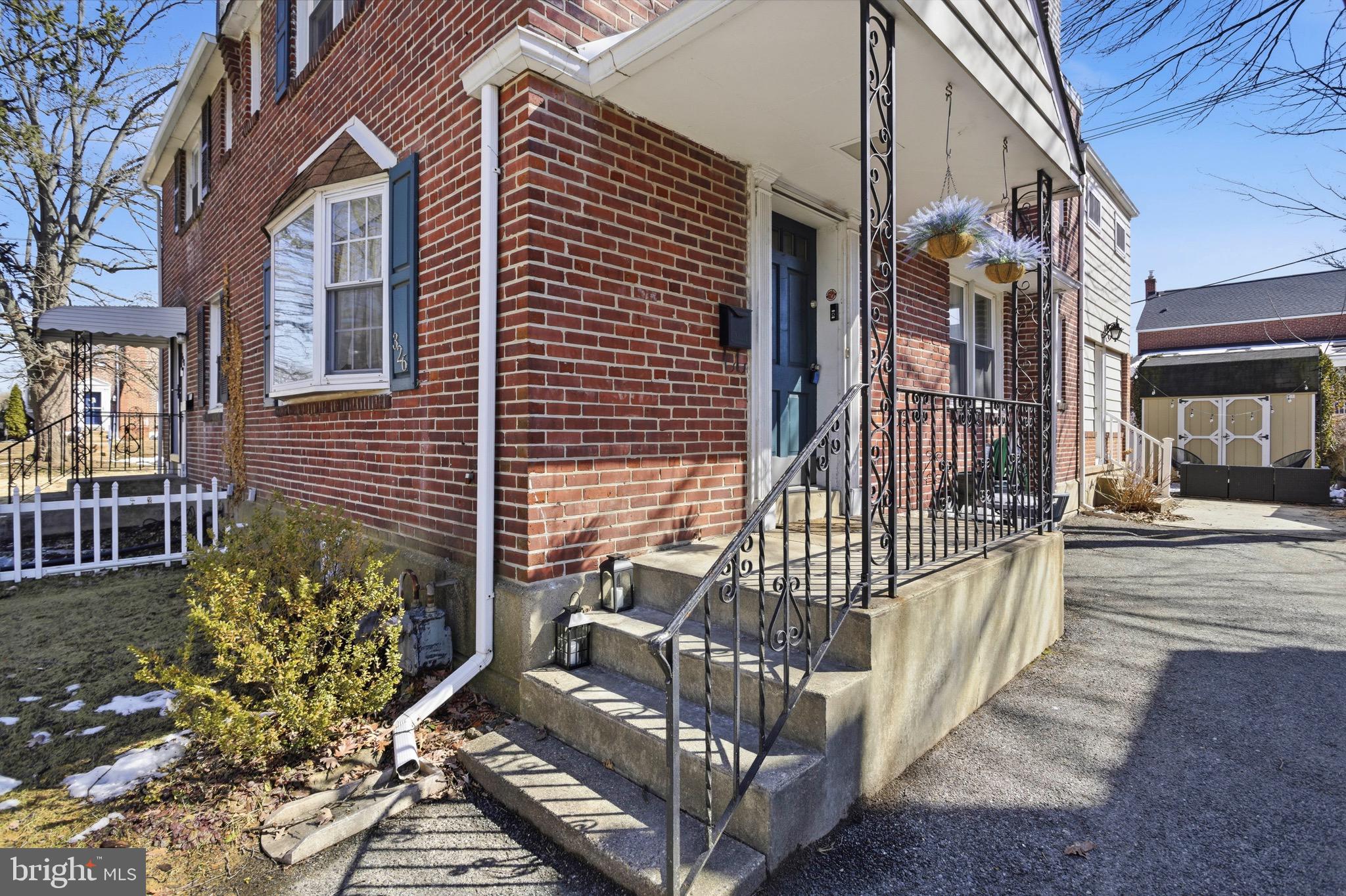 326 East Rodgers Street Ridley Park, PA 19078 - Photo 3 of 33
