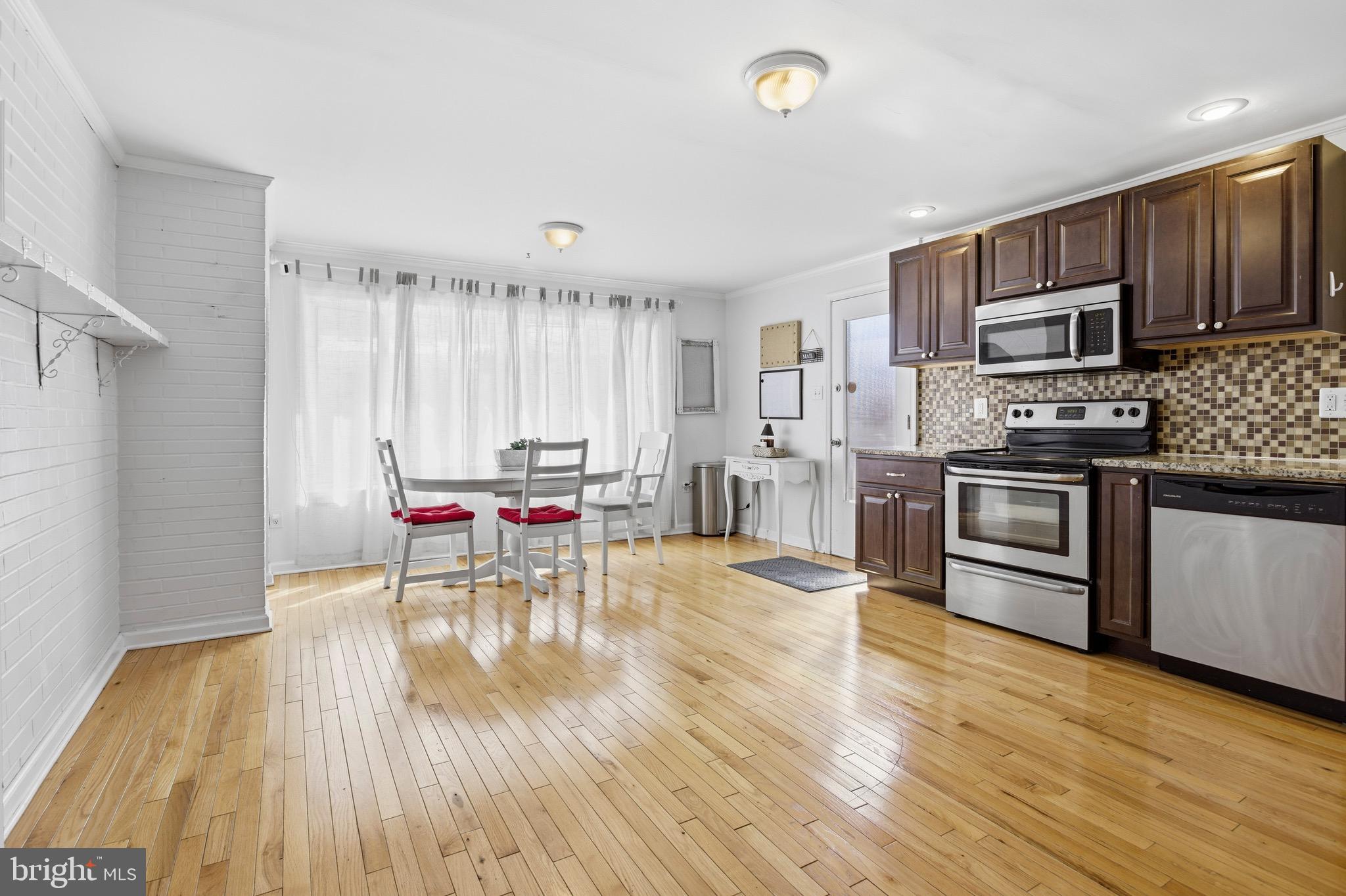 326 East Rodgers Street Ridley Park, PA 19078 - Photo 10 of 33