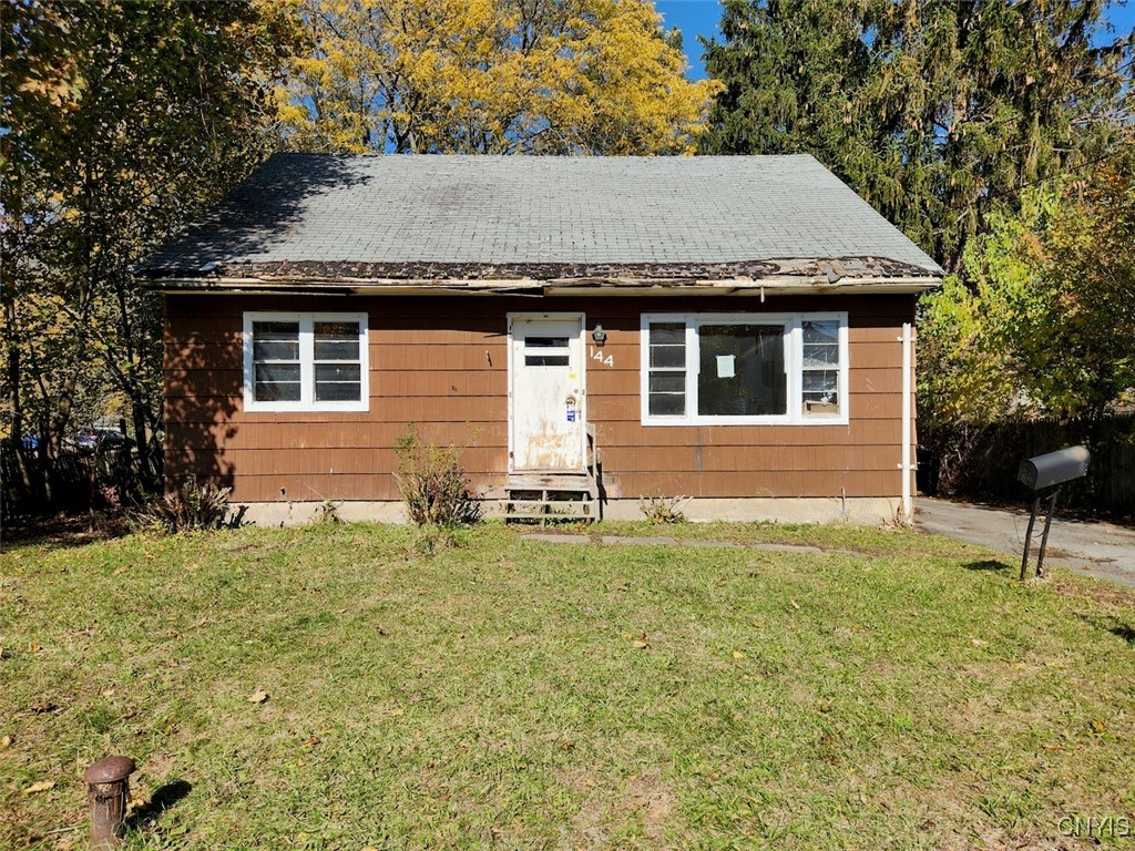 144 Oakdale Drive Syracuse, NY 13207 - Photo 1 of 1