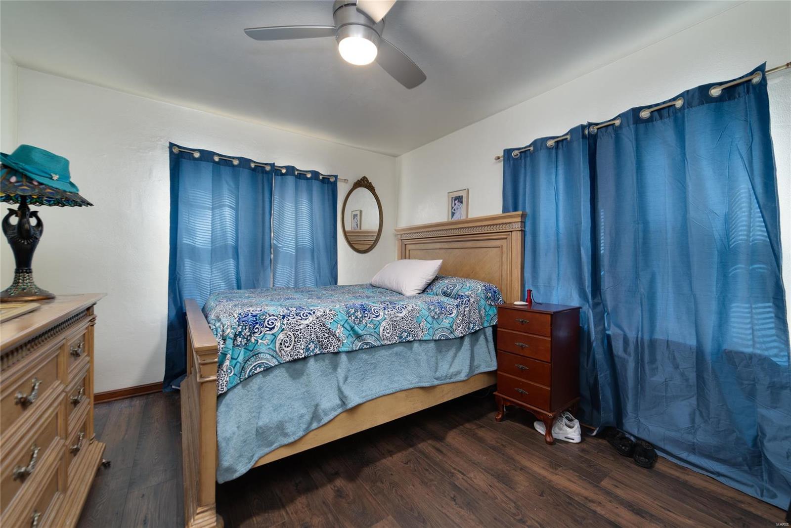 2919 Hilleman Avenue St. Louis, MO 63114 - Photo 11 of 38