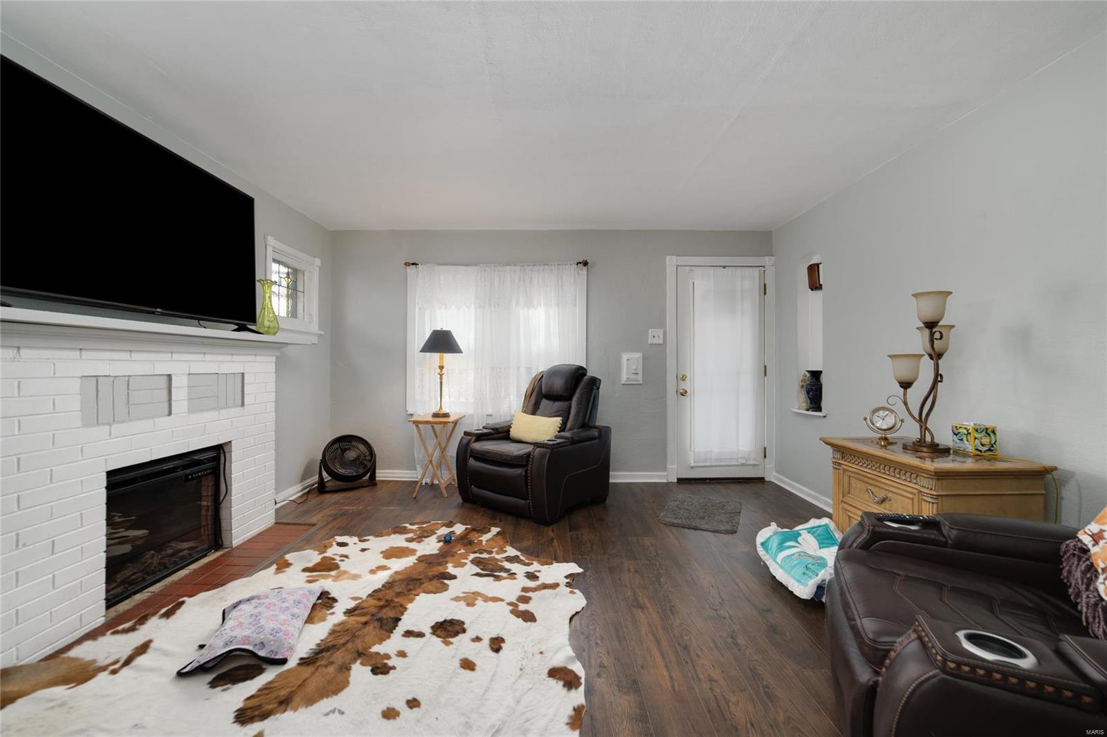 2919 Hilleman Avenue St. Louis, MO 63114 - Photo 4 of 38