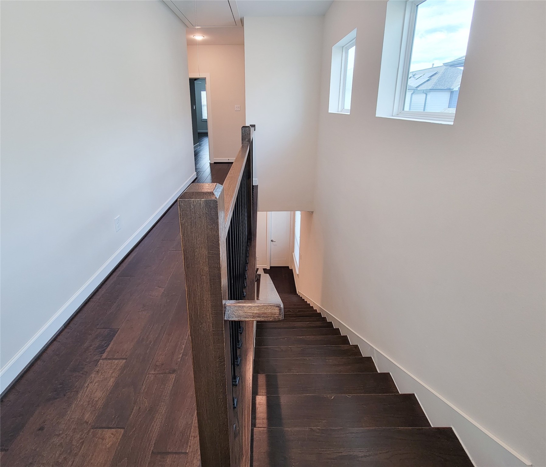 845 Fisher Street, Unit E Houston, TX 77018 - Photo 35 of 47 a view of entryway