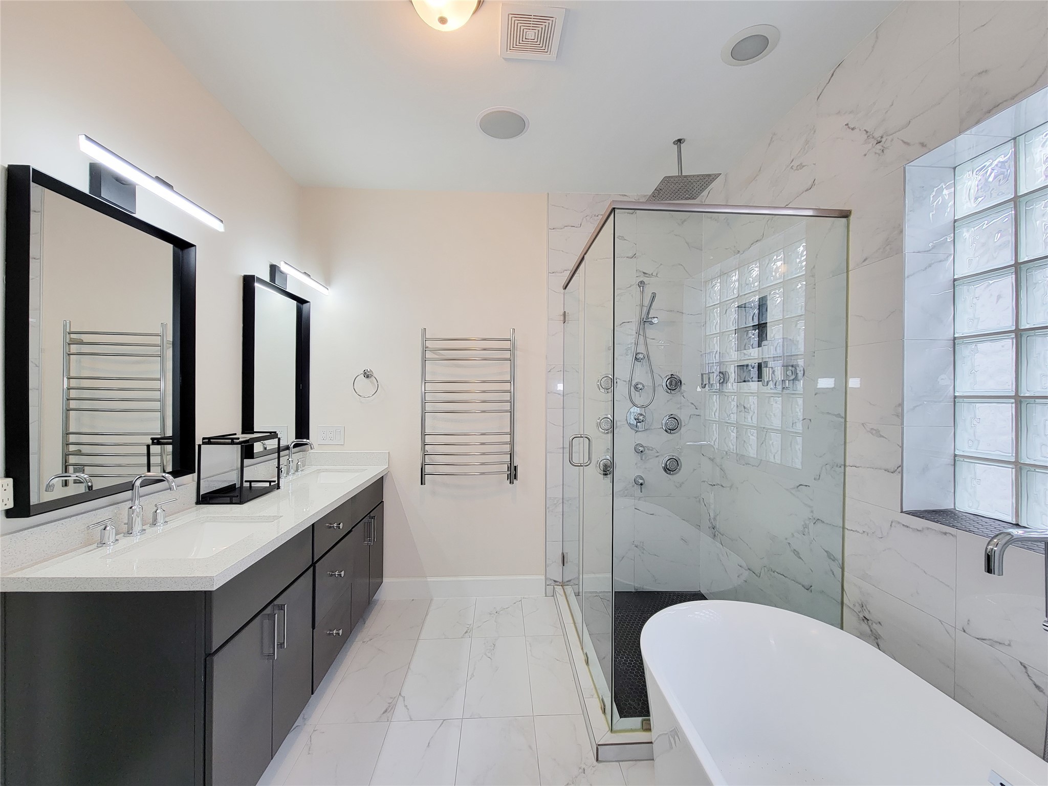 845 Fisher Street, Unit E Houston, TX 77018 - Photo 41 of 47