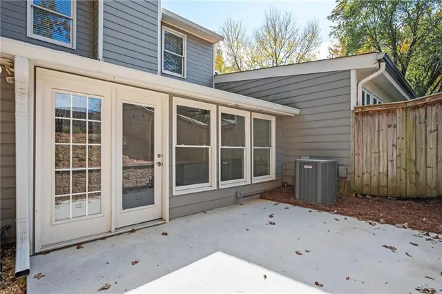 $2,400 | 2103 Kristen Court, Smyrna, GA 30080