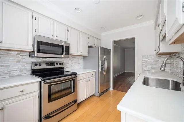 $2,400 | 2103 Kristen Court, Smyrna, GA 30080