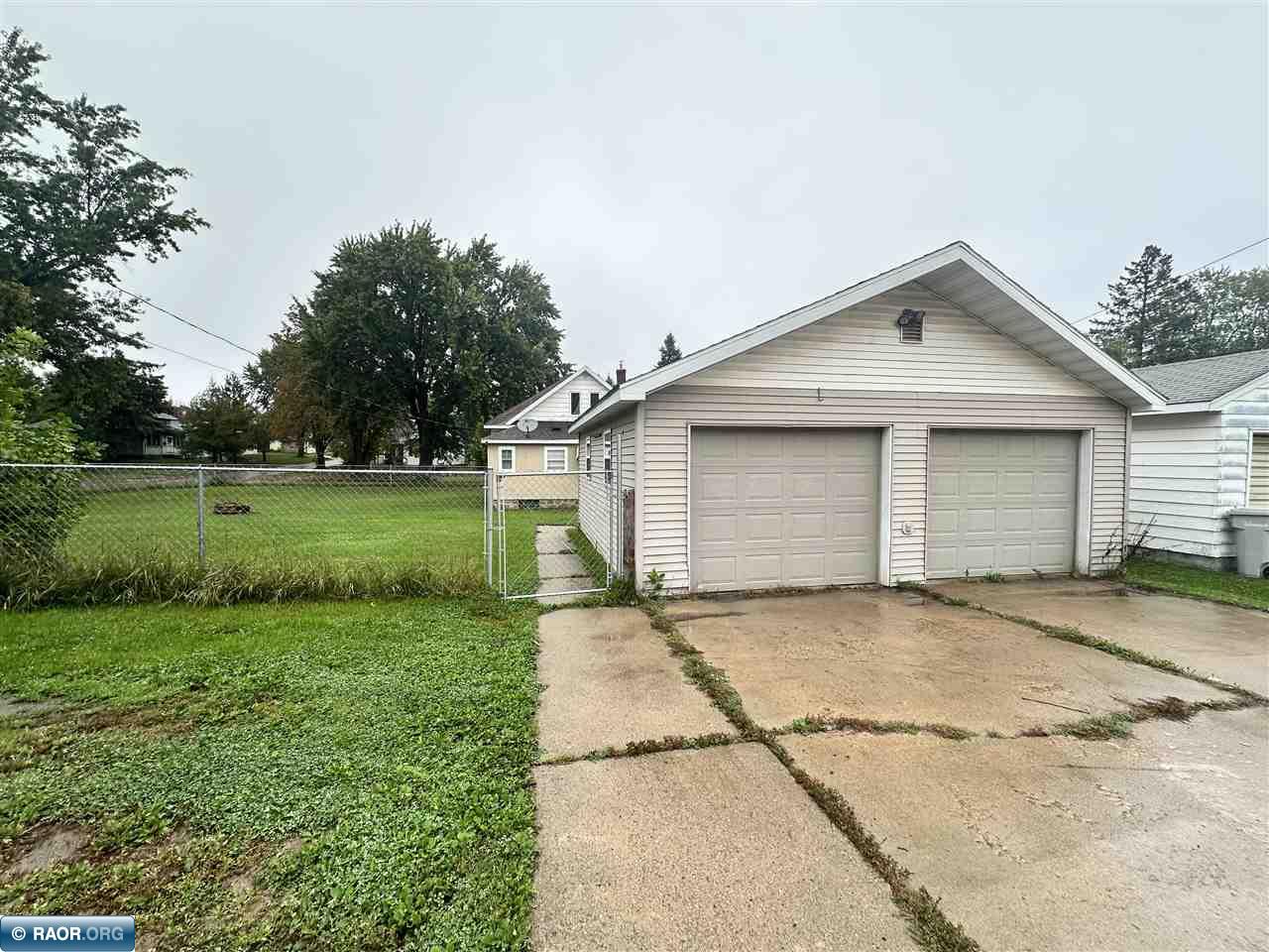 327 7th Street Southwest Chisholm, MN 55719 - Photo 18 of 28