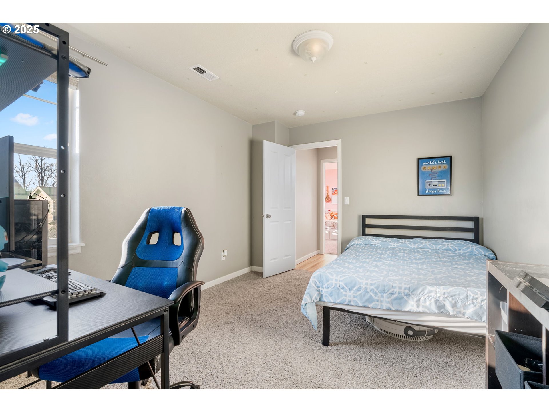 16270 Southeast Jasper Drive Damascus, OR 97089 - Photo 23 of 35