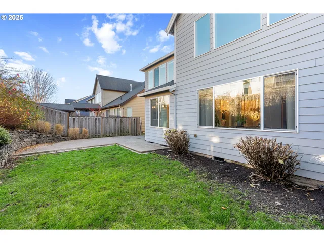 $678,369 | 16270 Southeast Jasper Drive, Damascus, OR 97089