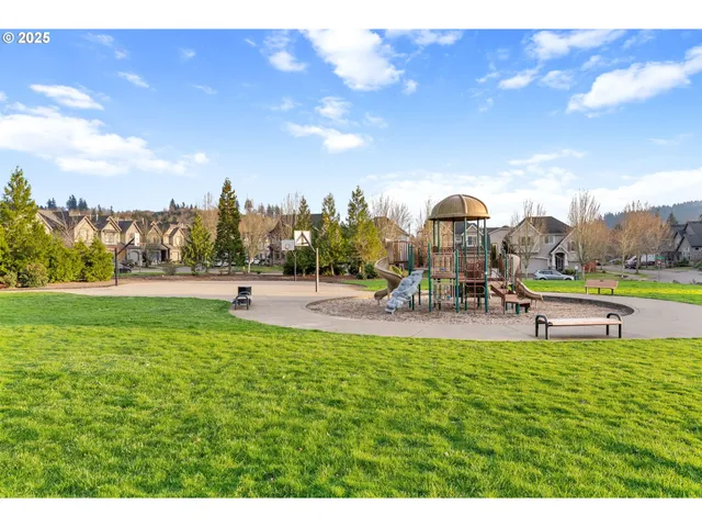 $678,369 | 16270 Southeast Jasper Drive, Damascus, OR 97089