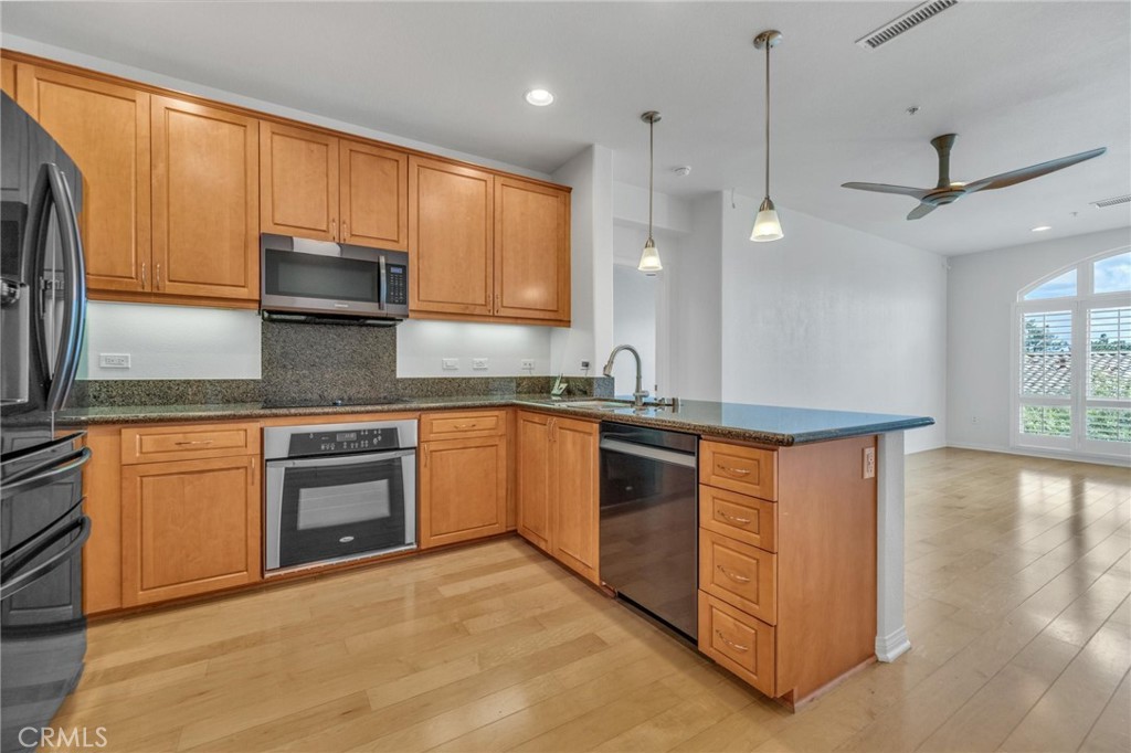 3887 Pell Place, Unit 414 San Diego, CA 92130 - Photo 1 of 24