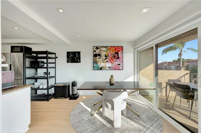 $675,000 | 605 Redondo Avenue, Unit 308, Long Beach, CA 90814