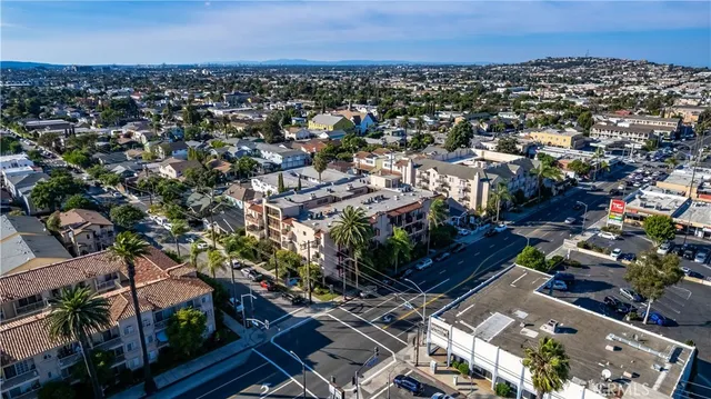 $675,000 | 605 Redondo Avenue, Unit 308, Long Beach, CA 90814