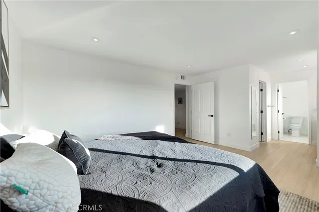 $675,000 | 605 Redondo Avenue, Unit 308, Long Beach, CA 90814