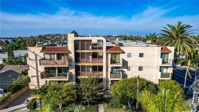 $675,000 | 605 Redondo Avenue, Unit 308, Long Beach, CA 90814