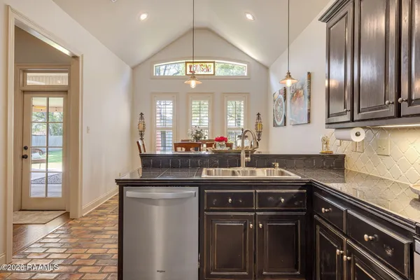 $289,000 | 201 Dustin Circle, Broussard, LA 70518
