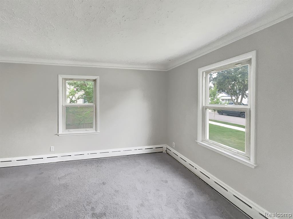 1277 Harvard Road Berkley, MI 48072 - Photo 13 of 15