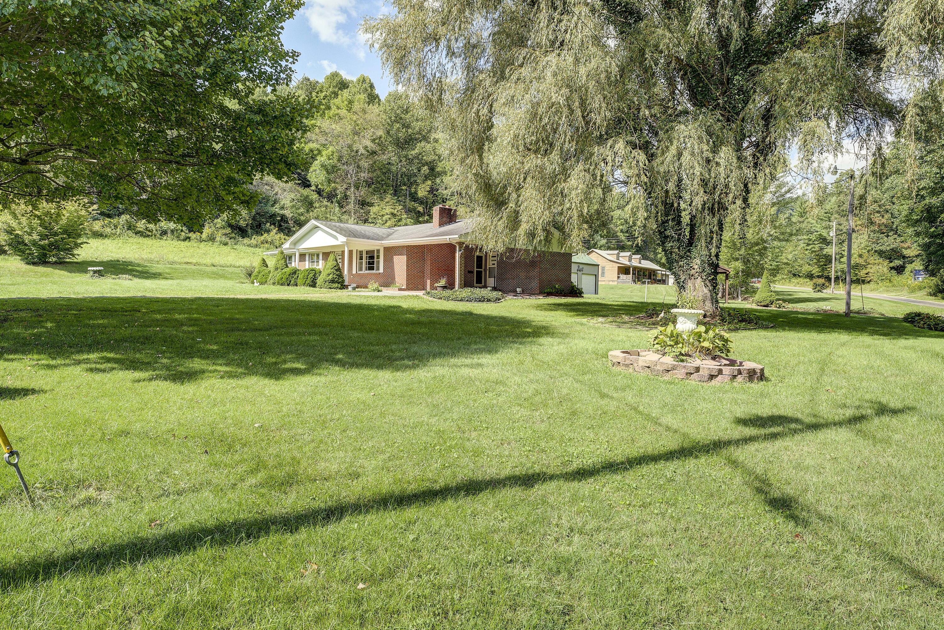 500 Slabtown Road Mountain City, TN 37683 - Photo 38 of 39 Slab-37