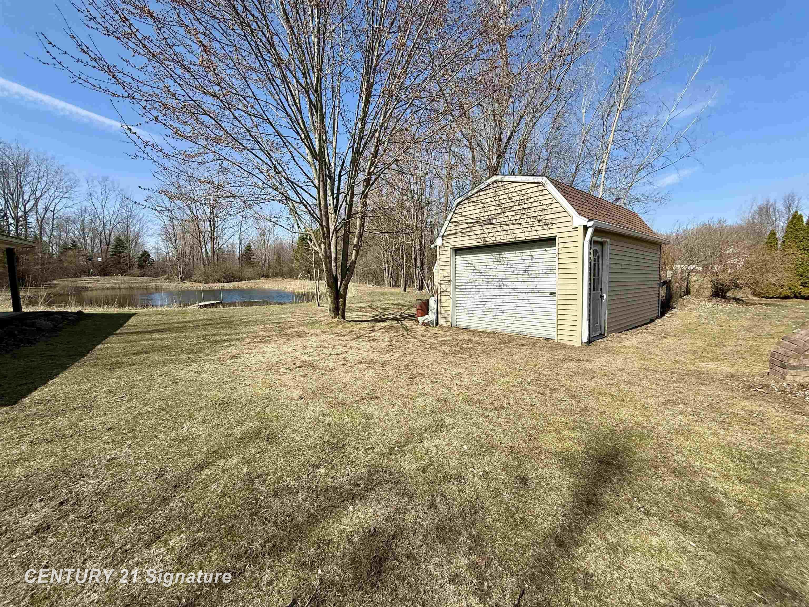 7083 Hackett Road Freeland, MI 48623 - Photo 27 of 28