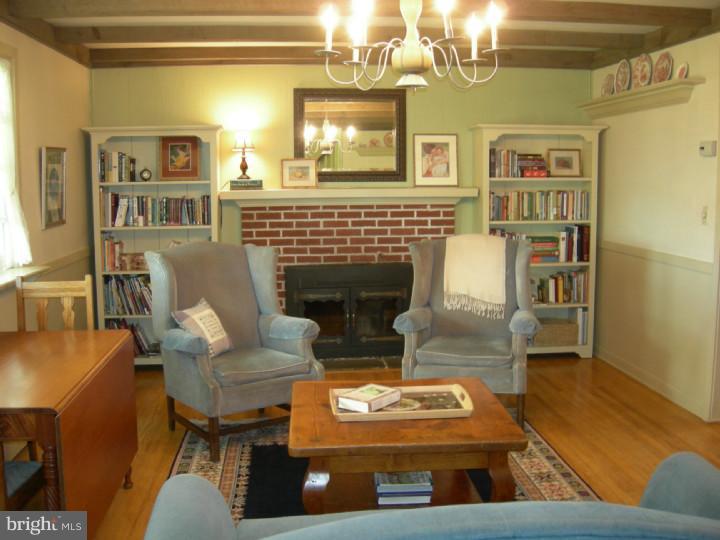 380 West Reliance Road Souderton, PA 18964 - Photo 3 of 21 Living Room