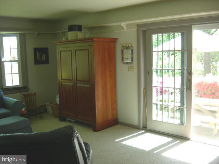 380 West Reliance Road Souderton, PA 18964 - Photo 7 of 21 Family Room