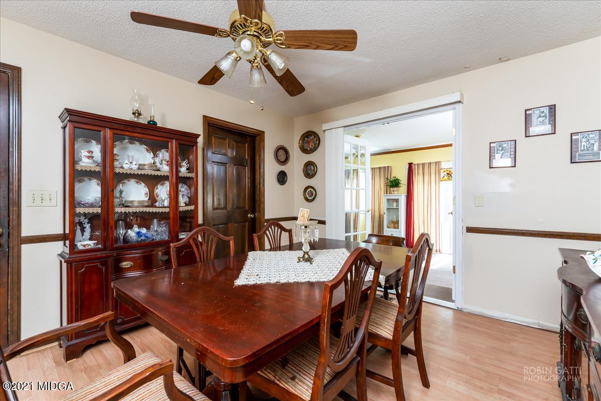 6464 Britt Road Macon, GA 31216 - Photo 5 of 10 a dining room with furniture and window