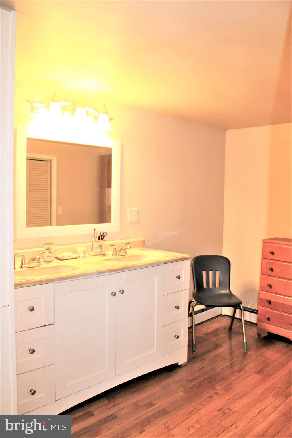 1148 Braddock Road La Vale, MD 21502 - Photo 25 of 30 Full Bath View 3