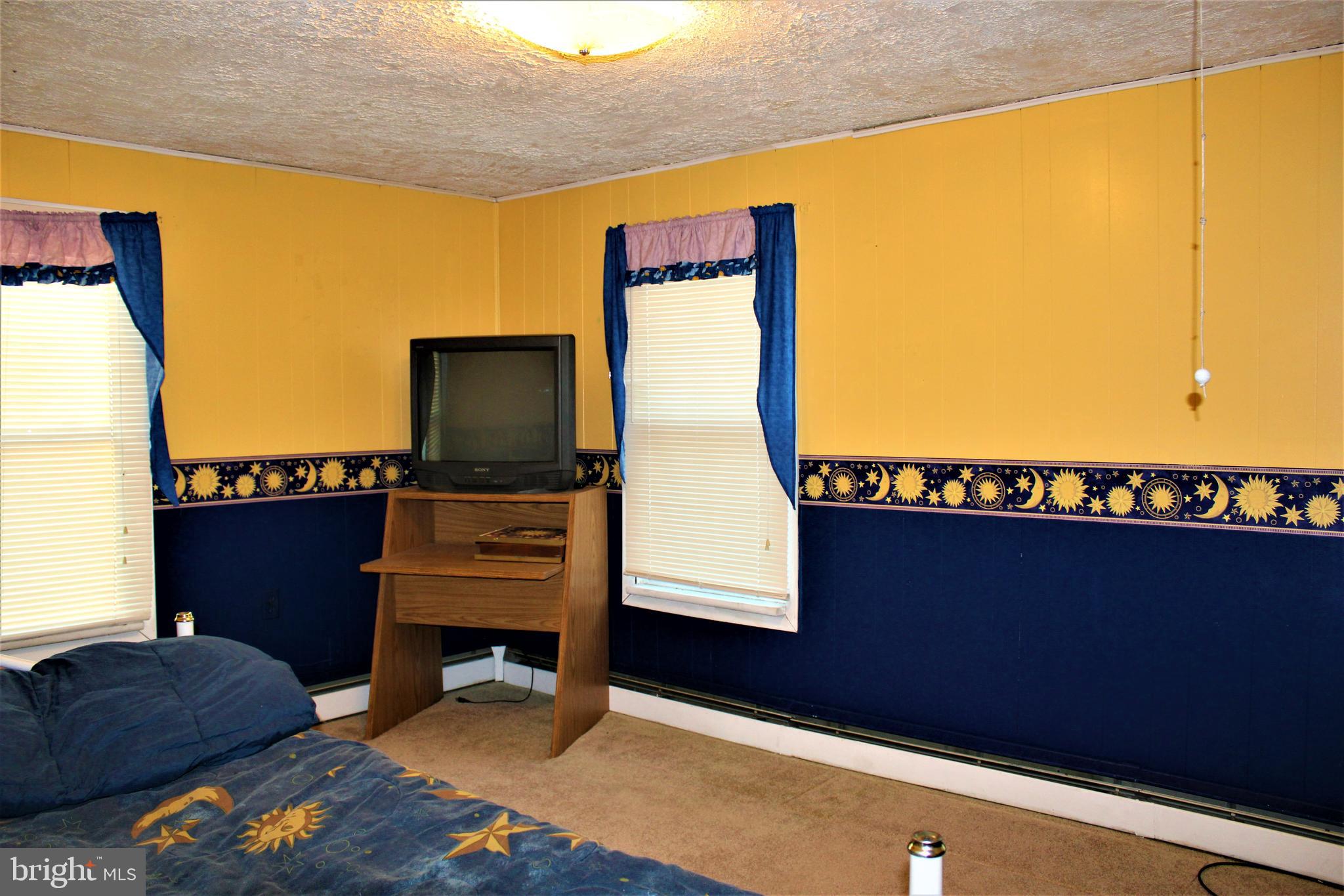 1148 Braddock Road La Vale, MD 21502 - Photo 27 of 30 Bedroom 2 View 1