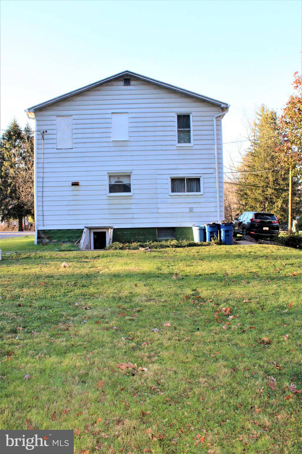 1148 Braddock Road La Vale, MD 21502 - Photo 5 of 30 Rear View 1