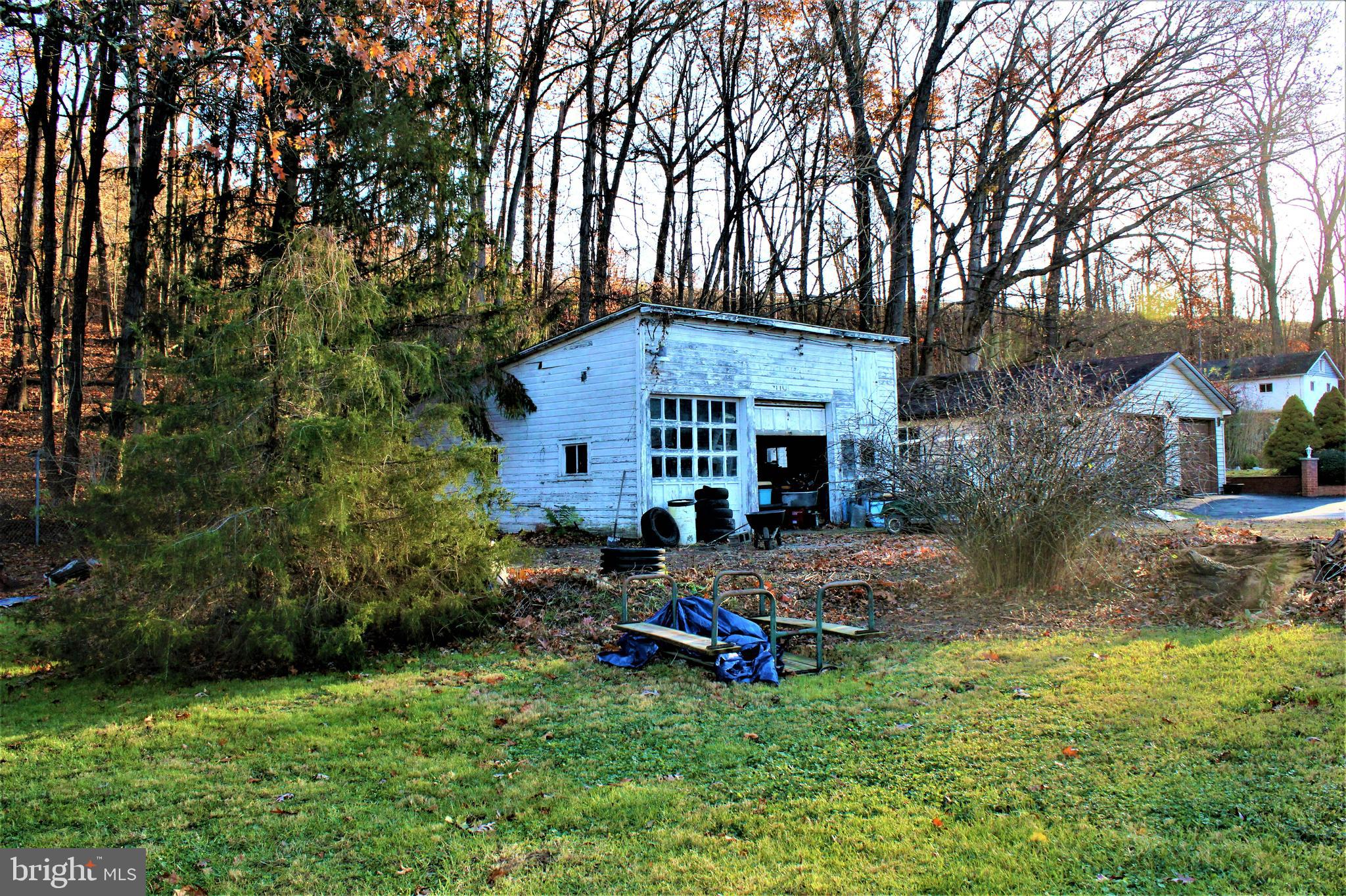 1148 Braddock Road La Vale, MD 21502 - Photo 7 of 30 Rear Yard Garage View