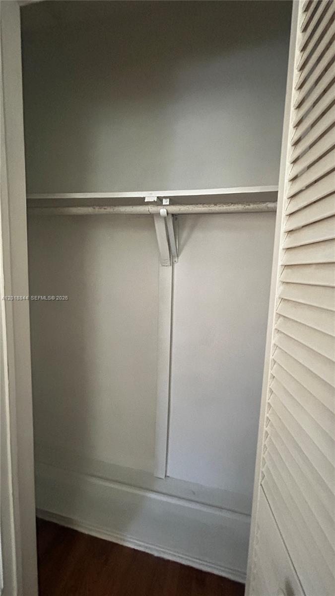 831 Southwest 11th Street, Unit B Miami, FL 33130 - Photo 6 of 9